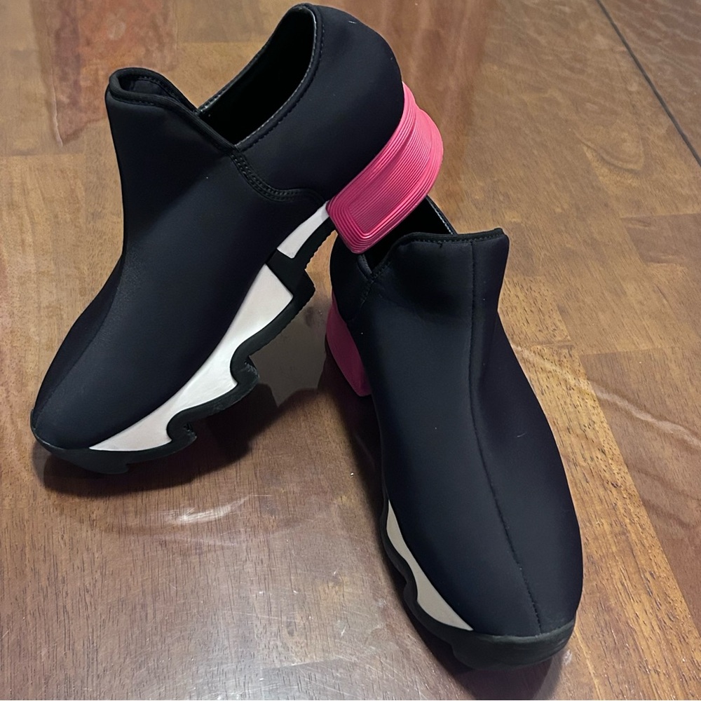 iRi NYC Black White Platform Slip On Athletic Comfort Shoes Women's EU 39 US 8.5 - Picture 9 of 14